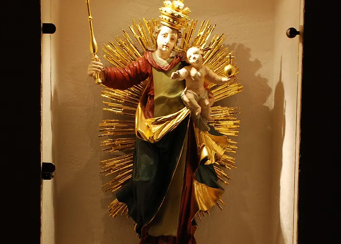 Deutsches Haus 딘클스버