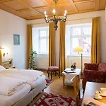 Deutsches Haus Отель 4*