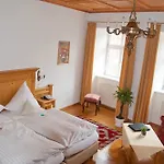 Deutsches Haus 4*