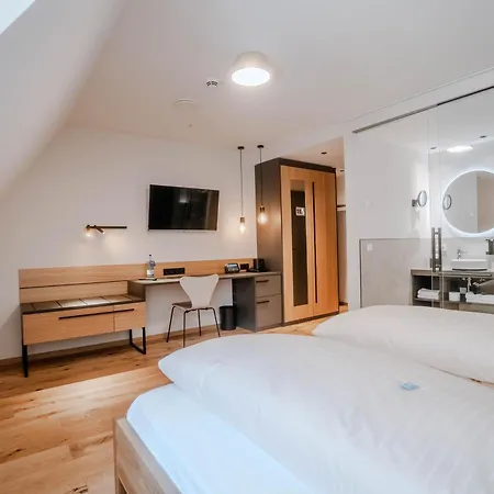Deutsches Haus Hotel 4*