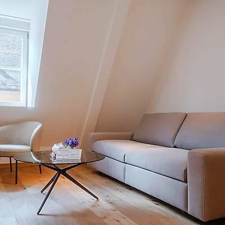 Szálloda Deutsches Haus 4*