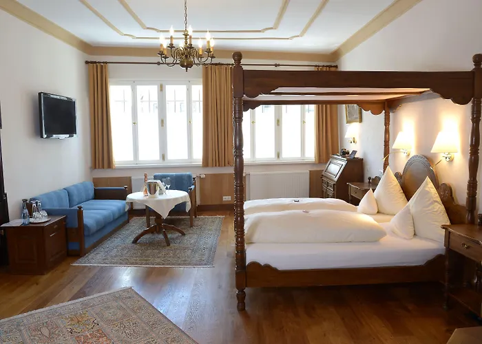 Hotel Deutsches Haus 4*