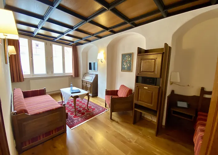 Hotel Deutsches Haus 4*